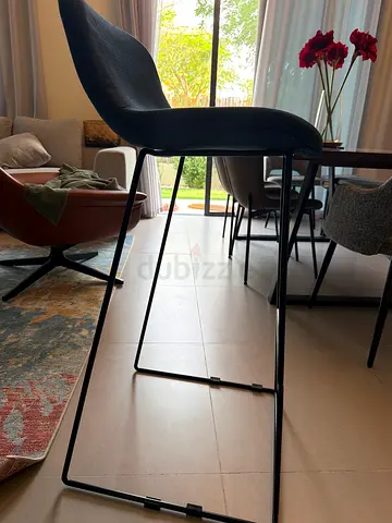 Bar stool