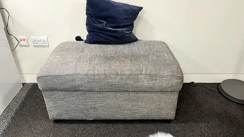 Cushioned Leg Rest
