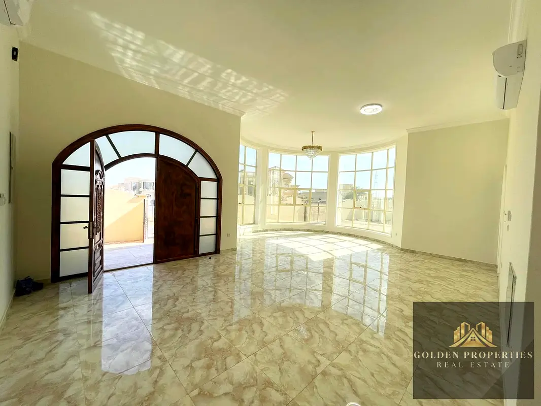 Elegant 6-Bedroom Villa with Maid’s Room in Al Dhait South Ras Al Khaimah