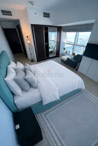 Amazing Master Room In Dubai Marina