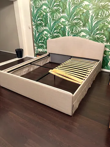 IKEA Ramnefjall upholstered bed frame with slatted base included. Light beige - 180x200cm