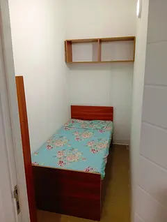 Fully closed partition for rent