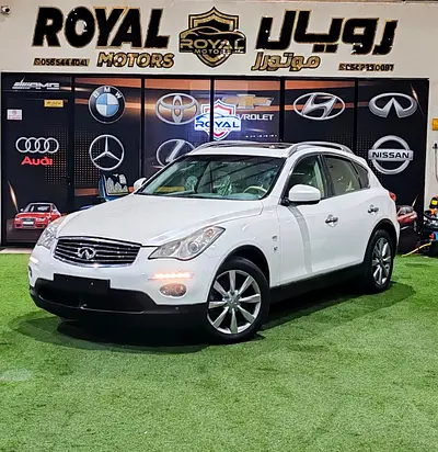 Infiniti QX50 Luxury 2015 GCC Specs excellent condition