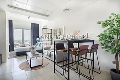 Charming Studio with Partial Lake Views in JLT | Ideal for Mid - Term Rental, Monthly &amp; Weekly S