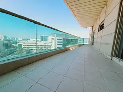 10K Discount AC &amp; Gas Free | 3BHK + Maid 6 Payment