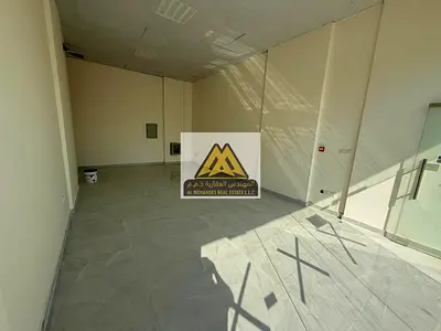 محل أول استخدام داخل بناية جديدة بمساحة ممتازة وتشطيب عالي الجودة