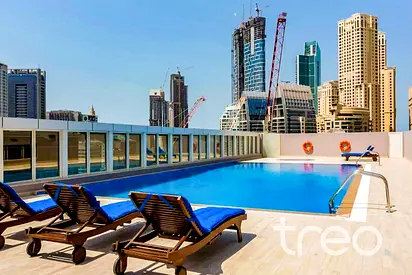 Luxury Furnished | Marina Living | Vacant