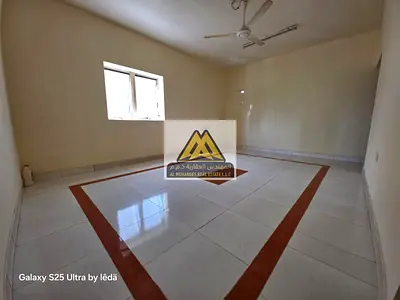 شقة غرفتين وصالة للإيجار السنوي في النخيل – ثاني صف من الكورنيش