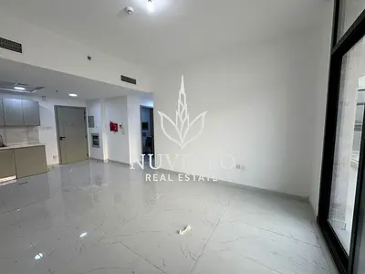 SPACIOUS 2 BED | PRIME LOCATION | OPEN VIEWS