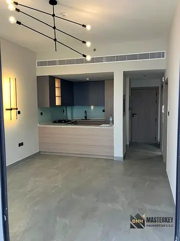 SPACIOUS MODREN STYEL 1 BEDROOM | READY TO MOVE | PRIME LOCATION