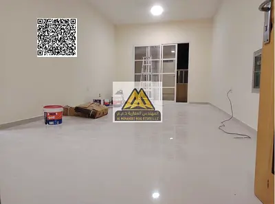 A great opportunity for annual rent in Al Rawda 2 – Ajman. A spacious 1-bedroom apartment with a balcony offering an open view, located in a clean fam