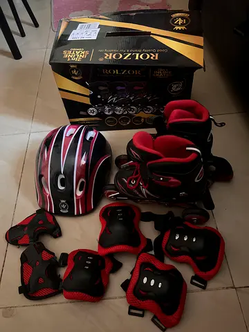 2-in-1 Inline Skates Combo (Boxed) - Size 31-34 skating shoes