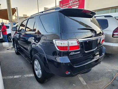 2009 Toyota FORTUNER 照片 6
