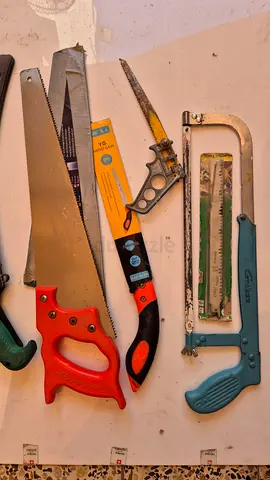Hand saw