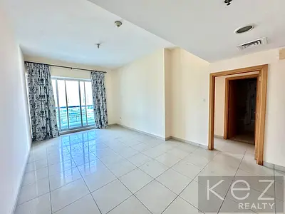 SPACIOUS 1BR | BALCONY | NEAR METRO