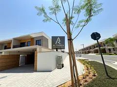 Private garden - Private parking - Ready to move in - Prime location - Easy access to Dubai - First