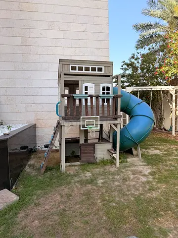 Kids outdoor playset