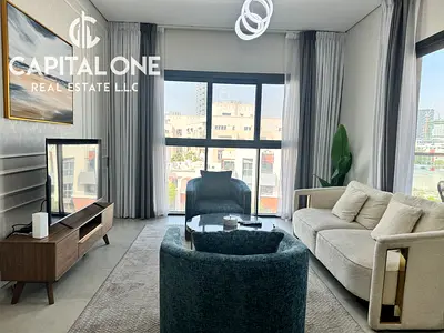 Modern Design | Fully Furnished + Study | Community View