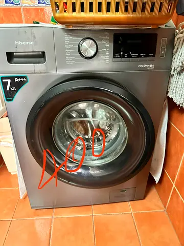 Hisense 7kg Front Load Washing Machine - Good Working Condition
