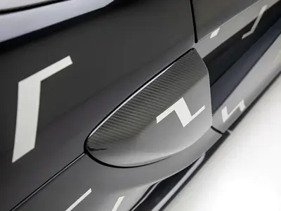صورة مصغرة 18 لـ 2020 Mclaren 620R