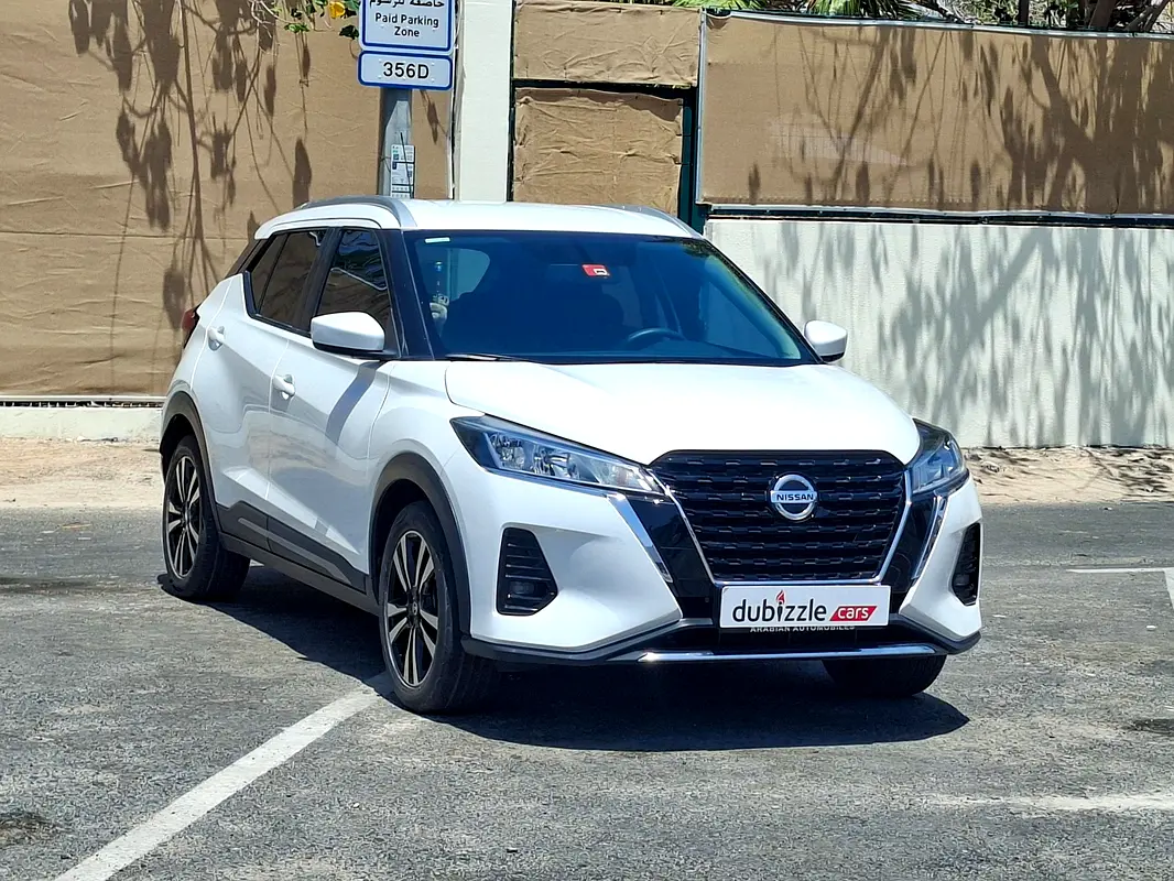 Nissan Kicks 2022 — photo 1 of 15