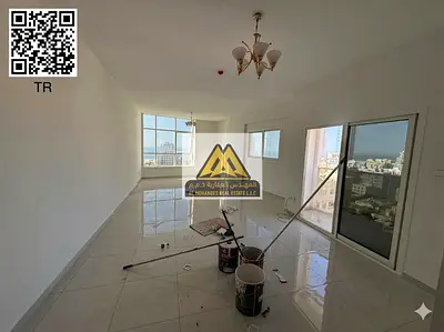 للإيجار السنوي شقة فاخرة أول ساكن في كورنيش عجمان، تتميز بمساحات كبيرة جدًا وإطلالة بحرية كاملة، وتقع في موقع حيوي قريب من جميع الخدمات مع سهولة الوصو