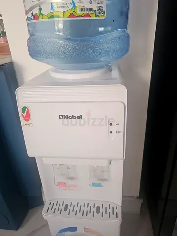 Nobel water dispenser