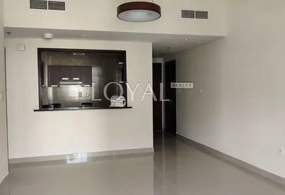 Well maintained apartment /Good location/Best Deal