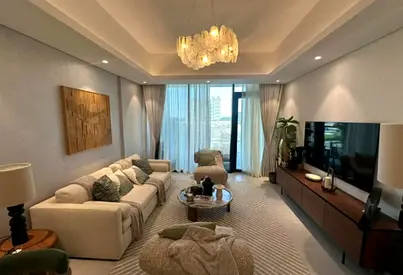 High Floor | Freehold | Motivated Seller