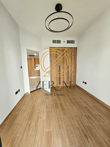 VACANT-READY TO MOVE IN