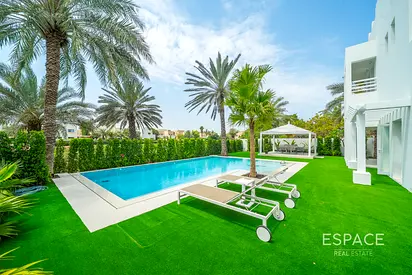 Hattan E2 | Upgraded | Lake View