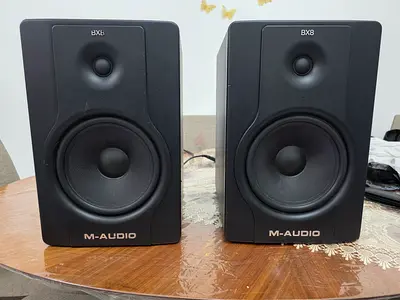M AUDIO BX8 D2 MONITOR