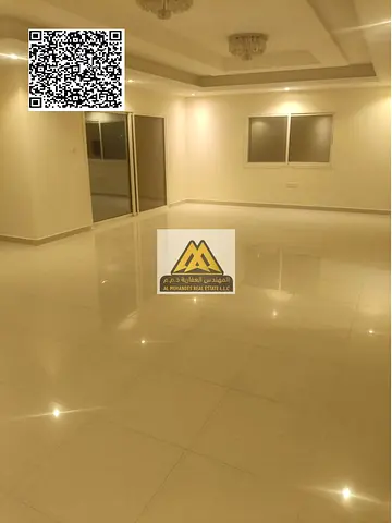 فيلا للإيجار في الرميلة 1 عجمان ثاني خط من الكورنيش مكونة من 5 غرف ماستر ومجلس كبير وحوش واسع بموقع مميز وقريبة من البحر