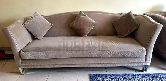 3-Seater Beige Velvet Sofa with Cushions