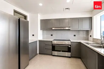 Brand New | Fitted Kitchen | Back to Back