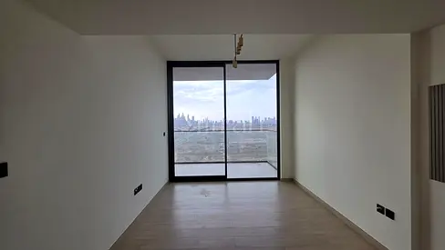 Unfurnished I High Floor I Prime Location