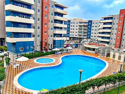 POOL VIEW SPACIOUS 2BR APT VACANT GREAT VALUE