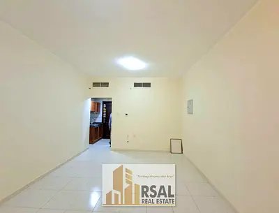Studio flat for family// Seprt kitchen// Easy Exit to Dubai// on road building