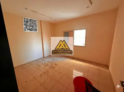 فرصة سكن راقية ومناسبة للعائلات في موقع استراتيجي وحيوي للغاية مقابل مدرسة الحكمة مباشرة، مع سهولة الوصول إلى جميع الخدمات اليومية والطرق الرئيسية