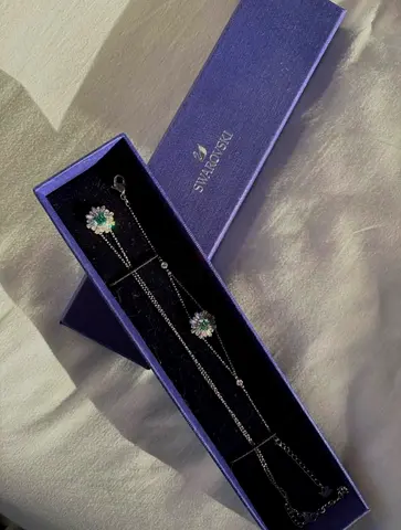 Swarovski set