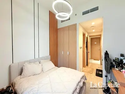 CHILLER FREE | POOL VIEW | FULLY FURNISHED