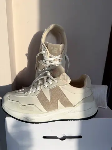 White New Balance casual sneakers - gently used, size available
