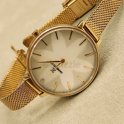 Gold-tone Daniel Klein Womens Dress Watch with Mesh Band