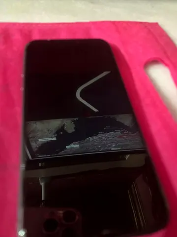 iPhone 11 original in  great condition. 128 gigabytes storage .new battery