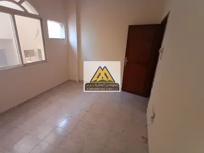فرصة مميزة للسكن في منطقة النعيمية 2 على شارع الكويت، شقة بمساحة مناسبة وسعر اقتصادي في موقع حيوي قريب من جميع الخدمات.