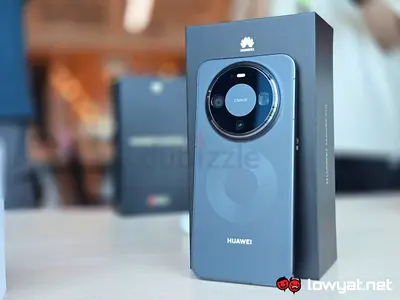 Huawei smartphone in box — like new, unused (boxed)