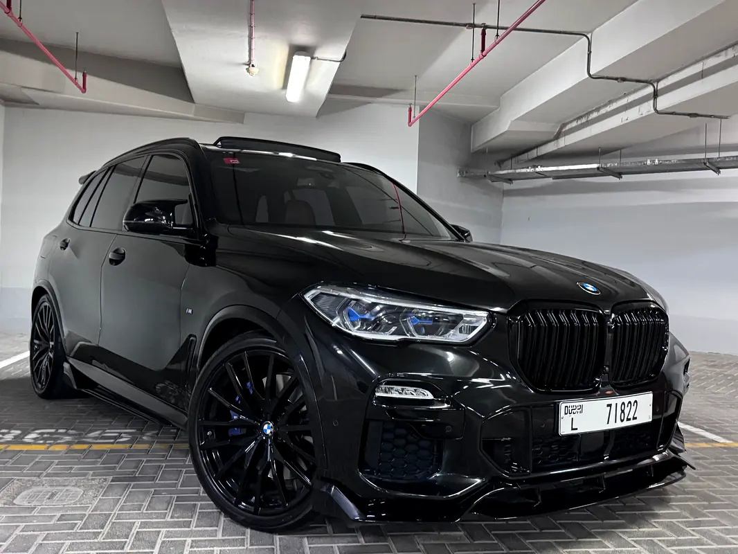 BMW X5 2019 — photo 1 of 17