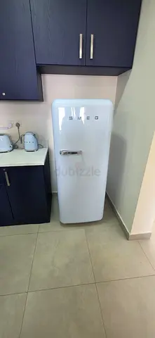 SMEG RETRO STYLE FRIDGE FREEZER LATEST VERSION BARELY USE SAME AS New