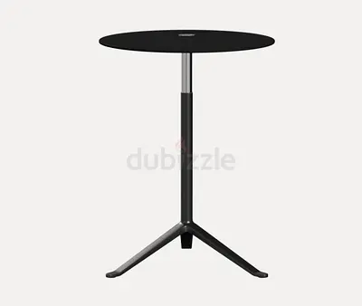 Fritz Hansen KS11 Little Friend Side Table by Kasper Salto, black (AED 5.600,- new)