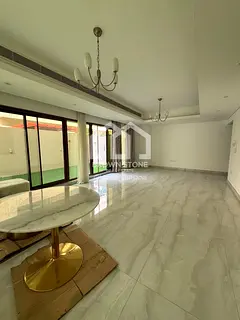Corner 4BHK | Upgraded | W/ Landscape Garden